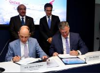 Qatar Airways Cargo verkündet auf der Pariser Luftfahrtmesse Bestellung von fünf neuen Boeing 777-Frachtern