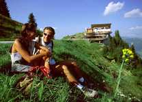 Der Berg ruft: Hotel Kitzhof startet mit attraktivem Wanderangebot für Gipfelstürmer in die Sommersaison 2011