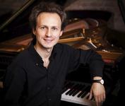 Velen, 11.05.: NEUgierig auf "Weltklassik einmal anders?" - Pianist Leon Gurvitch gastiert mit Jazz, Klassik und Improvisationen und Werken von Bach, Gershwin und Piazzola