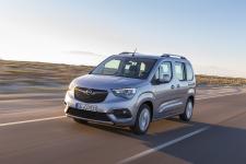 Der neue Alltagsheld fährt vor: Opel Combo Life startet ab attraktiven 19.995 Euro