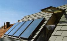 Die "Hessische Energiespar-Aktion" informiert: Sommerzeit - Hohe Zeit für Solaranlagen zur Warmwasserbereitung