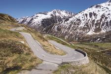 Die Schweizer Alpen mit dem E-Mobil entdecken