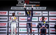 ADAC TCR Germany: Hyundai Team Engstler feiert Doppelsieg
