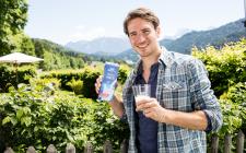 So frisch schmeckt die H-Milch aus Weihenstephan und der neue TV-Spot mit Felix Neureuther