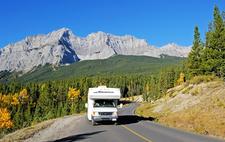 Hohe Preisersparnis für Frühentschlossene: CANUSA TOURISTIK mit bis zu 50 Prozent Nachlass auf Wohnmobil-Buchungen 2014 für Nordamerika