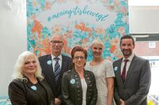 Aufklärungskampagne "Meningitis bewegt." informiert in Hamburg über Meningokokken-Erkrankungen und Schutzimpfungen