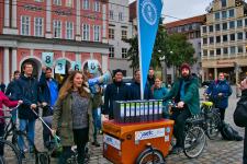 8366 Bürger fordern, dass Rostock fahrradfreundlich wird Bürgerschaft beschließt schnelle Umsetzung der Radentscheid-Ziele