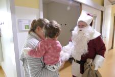Teddys bringen Kinder zum Strahlen