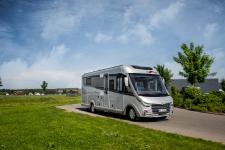 Griff zu den Sternen: Vor 25 Jahren präsentierte Carthago den Mondial, das erste Reisemobil auf Sprinter