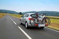 Neuer Opel Astra mit praktischem, zeitsparenden Fahrradträger FlexFix