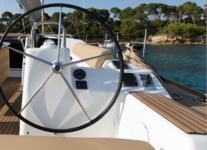 DUFOUR YACHTS verbaut Jet Thruster als erste und einzige Serienwerft