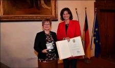 Bayerische Staatsmedaille für Gastronomin Manuela Heizler