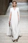 L'Oréal Professionnel stylt für Max Mara Resort Show im Berliner Neuen Museum