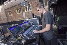 Brian Ferry auf Tour mit Allen & Heath dLive