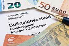 Cabrio-Feeling auf der Ladefläche oder Gefängnisstrafe für Raser: Zehn außergewöhnliche Fahrregeln weltweit