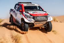 Toyota Gazoo Racing reist mit Doppel-Quartett zur Rallye Dakar 2020