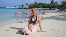 "Das ist mein Aruba": Schauspielerin Eva Habermann zu Besuch auf One Happy Island - Karibik ist mehr als Sonne, Strand und Meer