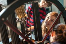 Tropenexpedition und Bernstein-Werkstatt