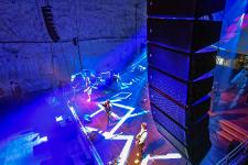 RCF HDL 30-A Line Array System sorgt für homogenen Klang - auch 500 Meter unter der Erde