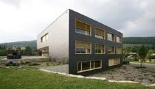 Schnörkellos, energiesparend, ökologisch - Ökologische Schieferfassade