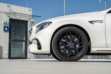 Barracuda meets MB Customs: Dragoon on the big AMG station wagon