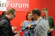 DWI mit regionaltypischen Weinen auf der ProWein 2015