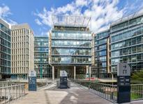 BNP Paribas Real Estate Investment Management erwirbt Bürogebäude Spallis in Saint-Denis bei Paris