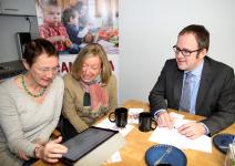 Mama Mia Erlangen - Stadtspitze besucht die neuen Räumlichkeiten