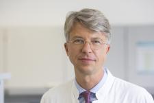 Zelltherapie-Einheit am UKL erhält europäisches Gütesiegel JACIE