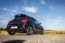Barracuda Racing Wheels Europe: Powerful dwarf on chic Barracudas: Shoxx on the Suzuki Swift Sport