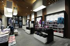 OLYMP: Erster eigener Airport-Store im Flughafen München