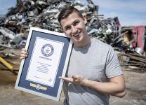 Guinness World-Rekordhalter André Ortolf fordert Spieleland-Besucher zum Duell
