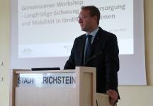 Auf dem Land: Gut versorgt und mobil - aber wie?