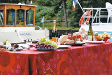 Boot und Wein