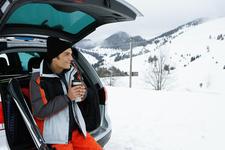 Budget Autovermietung eröffnet Wintersaison als Mietwagenpartner des SportScheck GletscherTestivals 2013