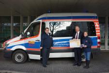 FORUM Institut spendet für Wünschewagen