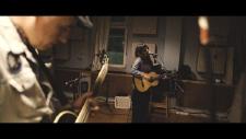 Neue Single & Video : Acht Eimer Hühnerherzen - Zement