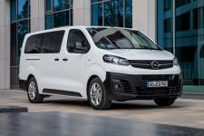 New Opel Vivaro Combi: Travel in Style