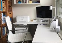 Ein gepflegter Arbeitsalltag in Büro und Homeoffice
