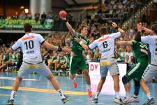 Steffen Fäth lässt seinen Trainer tanzen