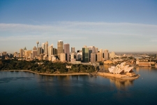 Stilvoll in Down Under: Celebrity Solstice von Celebrity Cruises erstmalig auf dem fünften Kontinent