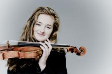 Noa Wildschut und Nils Mönkemeyer im Konzert der Dresdner Philharmonie