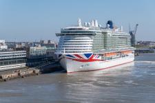 Iona comes to Rotterdam