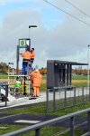 Fertige Haltestellen, Baumpflanzung und erste Testfahrten