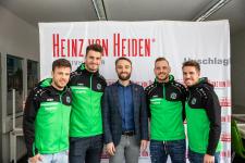 Die Roten in der Heinz von Heiden-Traumhauszentrale