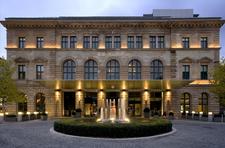 Deutsche Hypo und HypoVereinsbank finanzieren das Sofitel Munich Bayerpost
