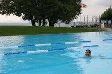 Schlechtes Wetter trübt die Zahlen nicht aber die Begeisterung der echten Schwimmfans