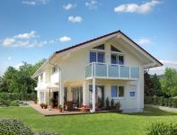 QDF-Siegel - Qualität beim Hausbau erkennen: Moderne Fertighäuser werden über 100 Jahre alt
