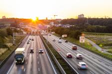 Auf A2 folgt A8: DMAX präsentiert eine neue Staffel von "Abenteuer Autobahn"
