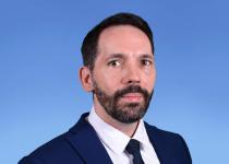 Patrick Stoll verstärkt Team eLibrary